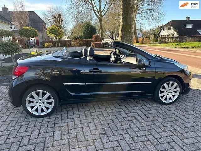 Occasion Peugeot 207 CC Griffe 120 PK (88 kW) 2011 Zwart (metallic) Cabriolet