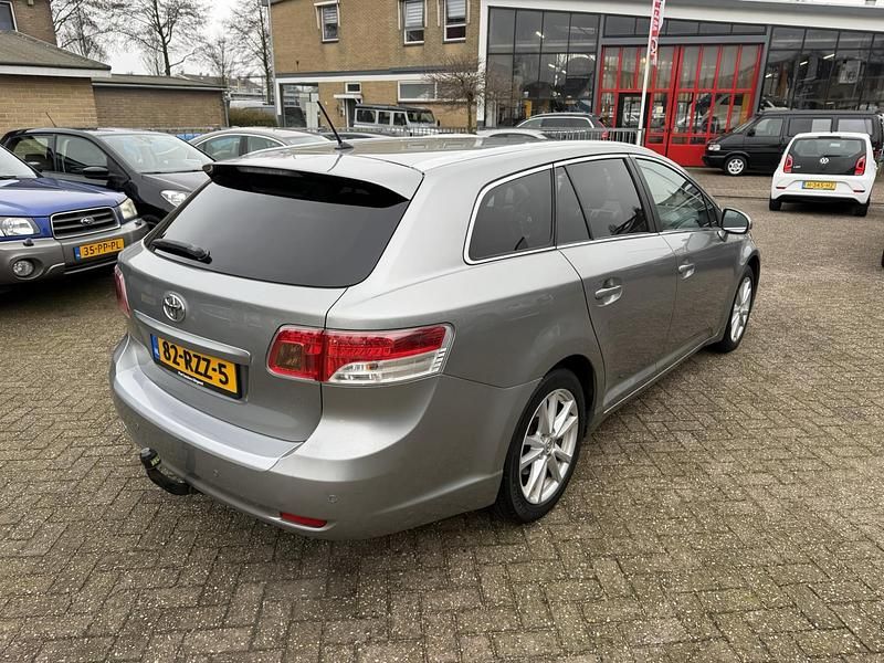 Occasion Toyota Avensis Business Edition 147 PK (108 kW) 2011 Grijs Stationwagen