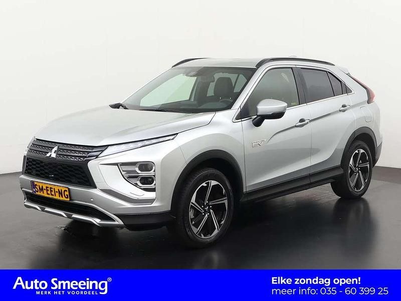 Grijs Gebruikt 2024 Mitsubishi Eclipse Cross Intense+ SUV | € 27.895 (Eerlijke prijs) - Afbeelding 1/4