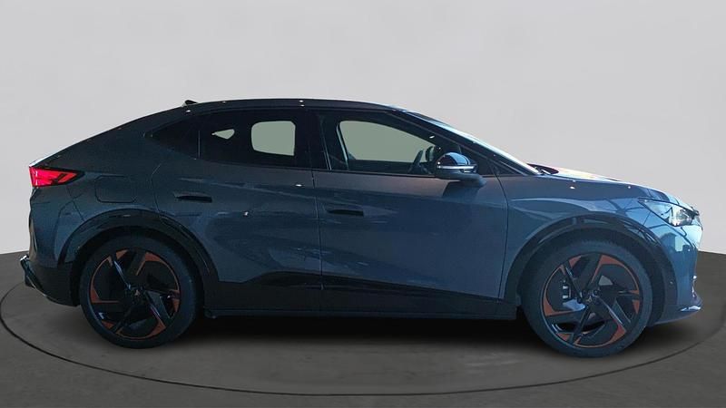 Nieuw Cupra Tavascan 210 kW (286 PK) 2025 Blauw SUV