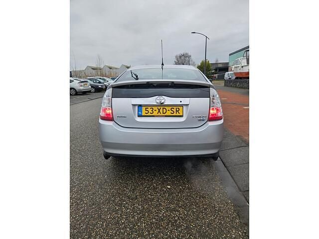 Occasion Toyota Prius Edition 78 PK (57 kW) 2007 Grijs (metallic) Hatchback