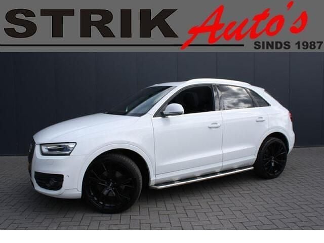 Wit Occasion 2011 Audi Q3 Proline SUV | € 11.883 - Afbeelding 1/4
