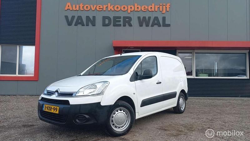Wit Gebruikt 2012 Citroën Berlingo Comfort MPV | € 3.245 (Goede deal) - Afbeelding 1/4