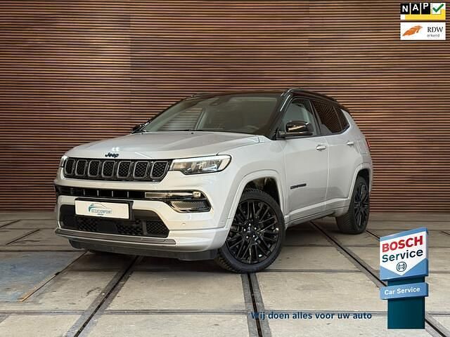 Grijs Gebruikt 2022 Jeep Compass SUV | € 22.890 (Goede deal) - Afbeelding 1/4