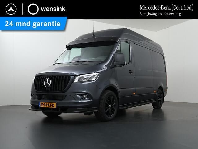 Grijs Nieuw 2024 Mercedes Sprinter Edition Van | € 57.650 - Afbeelding 1/4