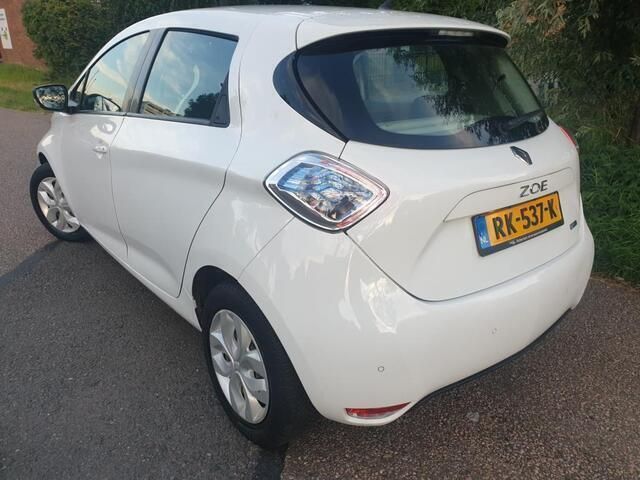 Occasion Renault Zoe Life 64 kW (88 PK) 2018 Wit Hatchback