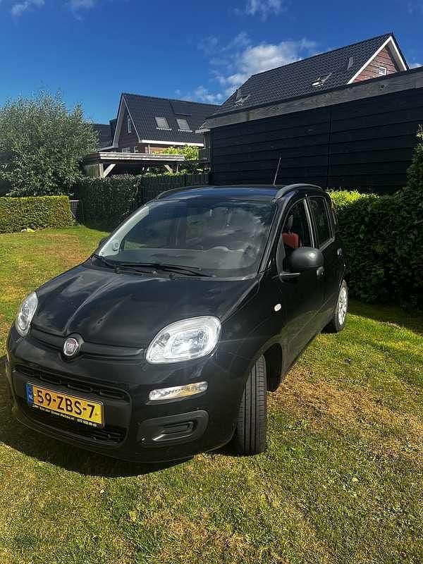 Zwart Gebruikt 2012 Fiat Panda Easy Hatchback | € 5.999 (Goede deal) - Afbeelding 1/4