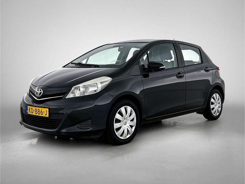 Zwart Gebruikt 2016 Toyota Yaris Hatchback | € 8.445 (Super prijs) - Afbeelding 1/4