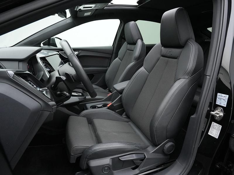 Occasion Audi Q4 e-tron S-Line 150 kW (204 PK) 2026 Zwart SUV