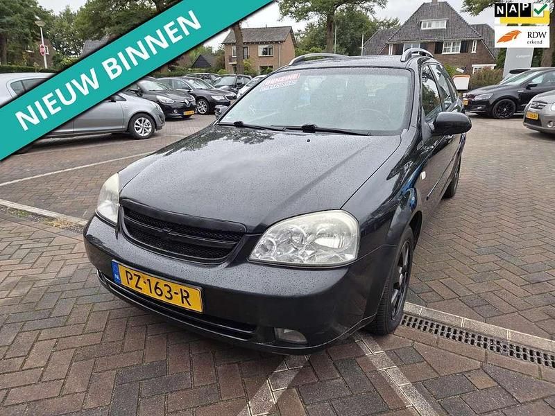 Zwart Gebruikt 2009 Chevrolet Nubira Stationwagen | € 899 (Eerlijke prijs) - Afbeelding 1/4