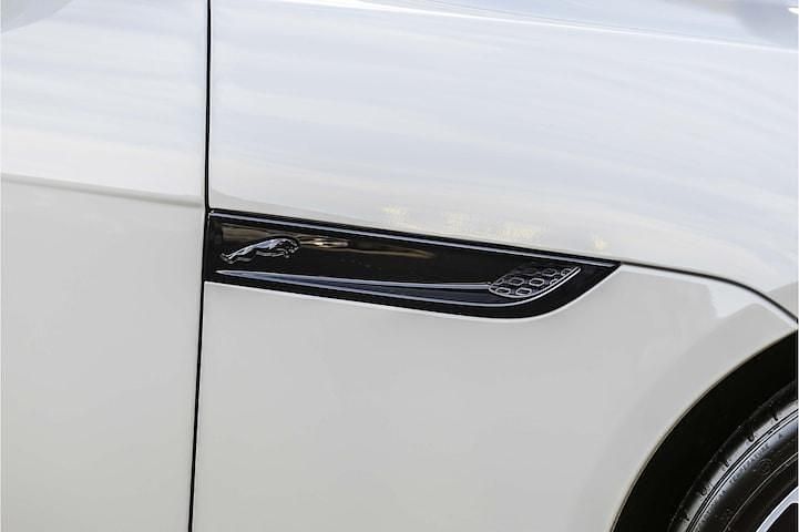 Nieuw Jaguar F-Type R 576 PK (423 kW) 2025 Wit Cabriolet