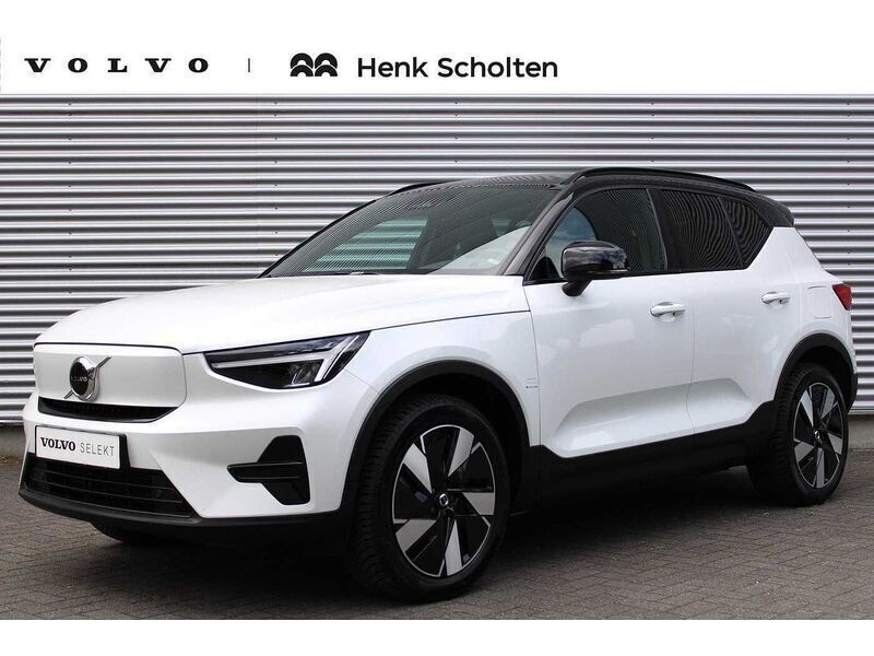 Gebruikt 2022 Volvo XC40 Plus SUV | € 39.950 - Afbeelding 1/4
