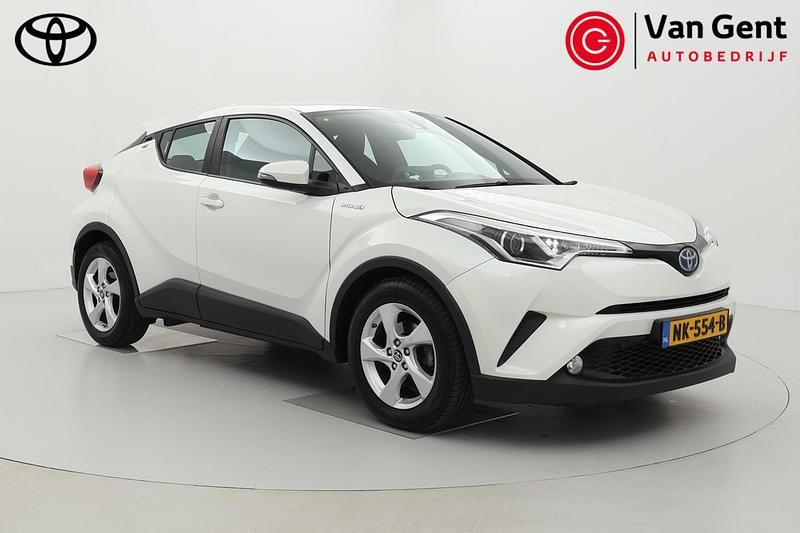 Wit Occasion 2017 Toyota C-HR SUV | € 18.499 (Eerlijke prijs) - Afbeelding 1/4