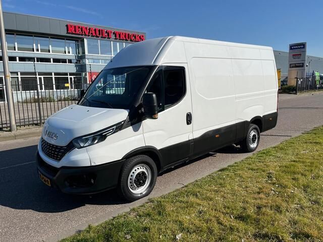 Wit Gebruikt 2021 Iveco Daily Van | € 15.950 (Goede deal) - Afbeelding 1/4