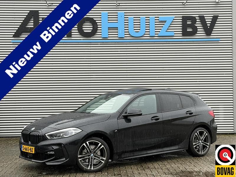 Occasion BMW 118 M Sport 136 PK (100 kW) 2023 Zwart (metallic) Hatchback