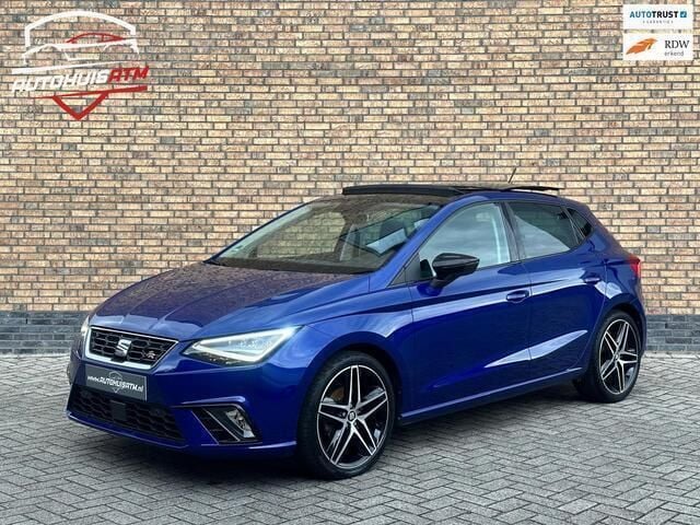 Blauw Gebruikt 2018 Seat Ibiza FR Hatchback | € 18.450 (Eerlijke prijs) - Afbeelding 1/4