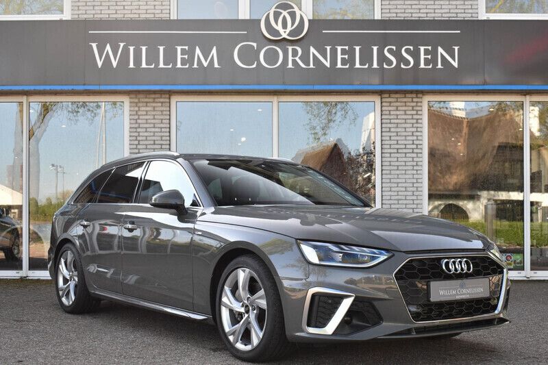 Grijs Gebruikt 2024 Audi A4 S-Line Stationwagen | € 41.750 (Eerlijke prijs) - Afbeelding 1/4