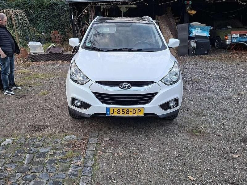 Wit Occasion 2012 Hyundai ix35 Style SUV | € 6.700 (Super prijs) - Afbeelding 1/4
