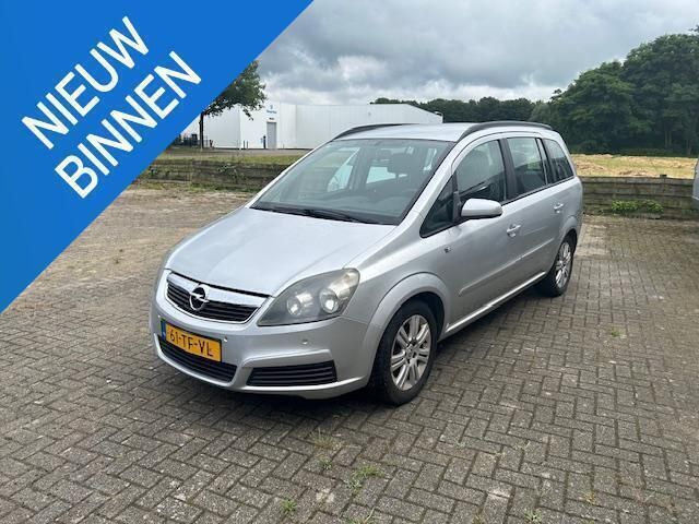 Grijs Gebruikt 2006 Opel Zafira Enjoy MPV | € 1.650 (Goede deal) - Afbeelding 1/4