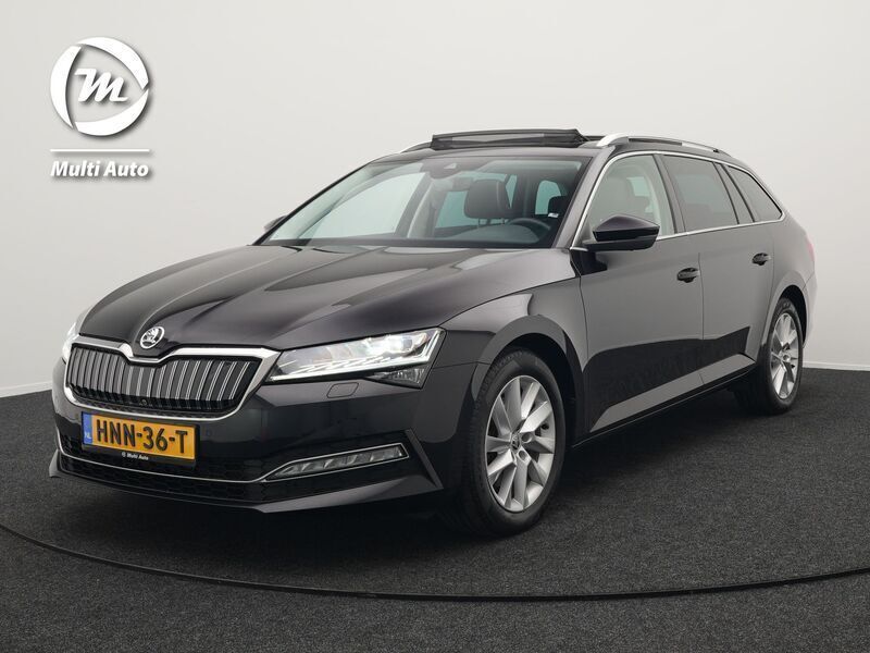 Zwart Gebruikt 2020 Skoda Superb Business Line Stationwagen | € 22.880 (Eerlijke prijs) - Afbeelding 1/4