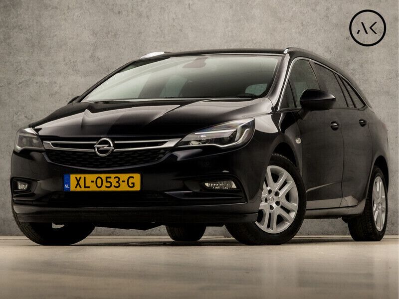 Blauw Gebruikt 2019 Opel Astra Sport Stationwagen | € 12.245 (Eerlijke prijs) - Afbeelding 1/4
