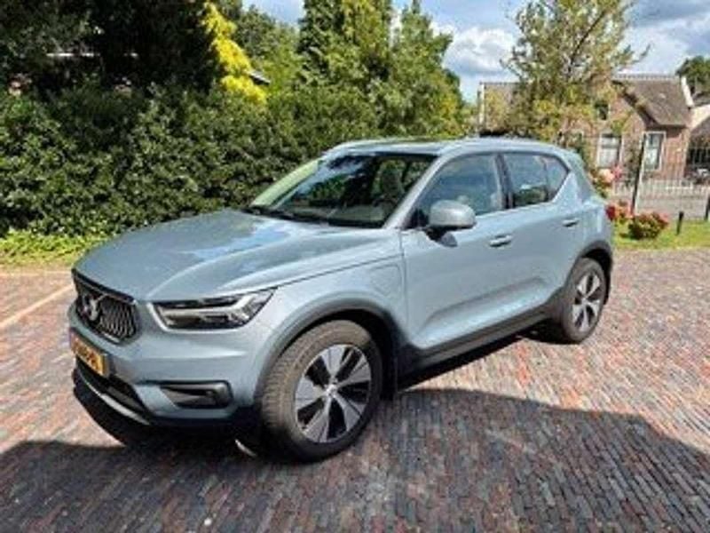 Grijs Gebruikt 2021 Volvo XC40 Business Edition SUV | € 29.980 (Super prijs) - Afbeelding 1/4