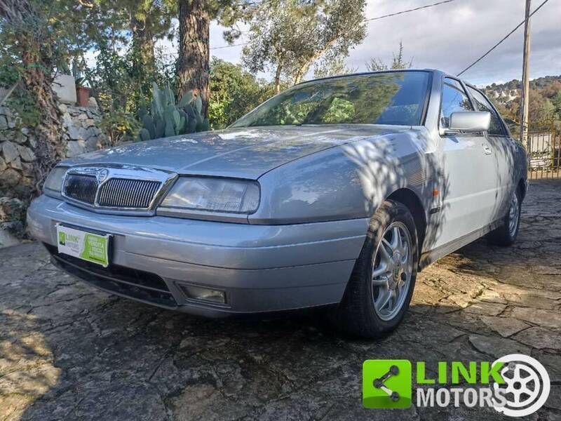 Zilver Gebruikt 1999 Lancia Kappa Sedan | € 5.500 - Afbeelding 1/4