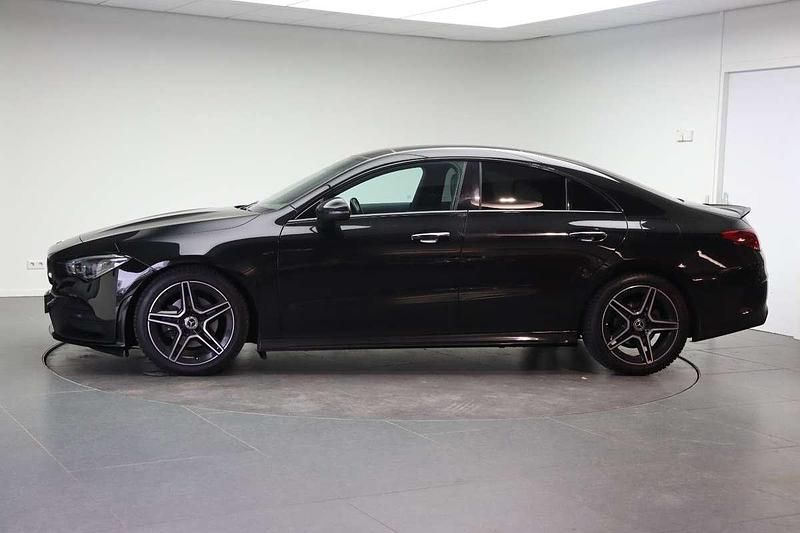 Occasion Mercedes CLA180 116 PK (85 kW) 2021 Zwart Sedan