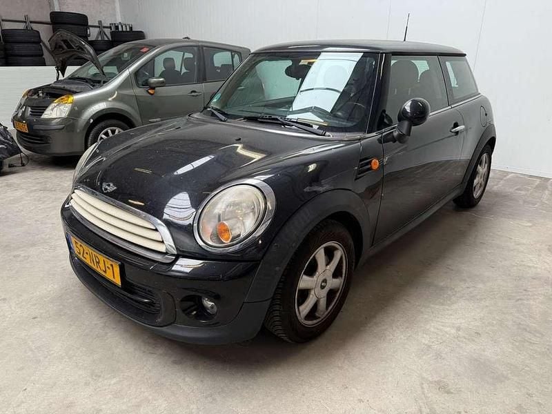 Gebruikt 2010 Mini ONE Hatchback | € 1.450 - Afbeelding 1/4