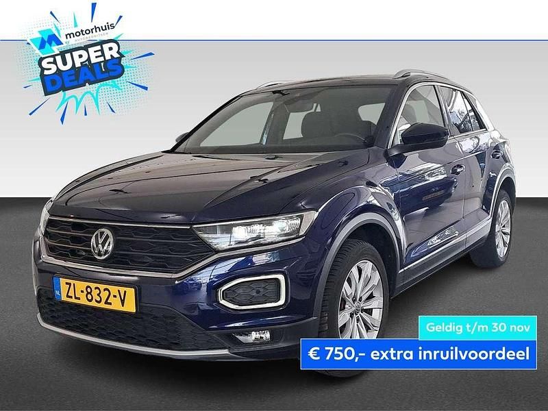 Blauw Gebruikt 2019 VW T-Roc Sport SUV | € 20.945 (Eerlijke prijs) - Afbeelding 1/4