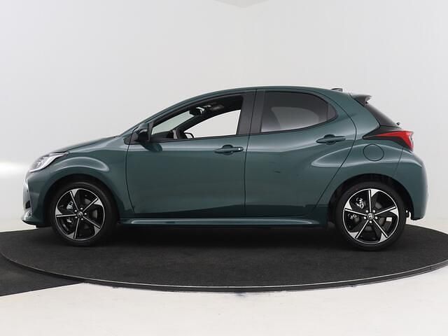 Nieuw Toyota Yaris Executive 131 PK (96 kW) 2026 Zilver metallic Hatchback