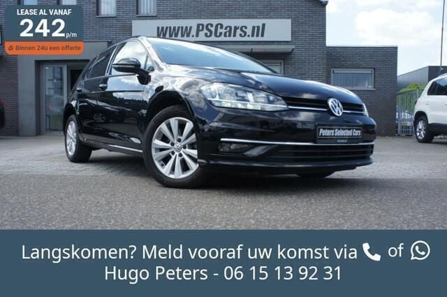 Zwart, metallic lak Gebruikt 2017 VW Golf VII Comfortline Hatchback | € 13.944 (Super prijs) - Afbeelding 1/4