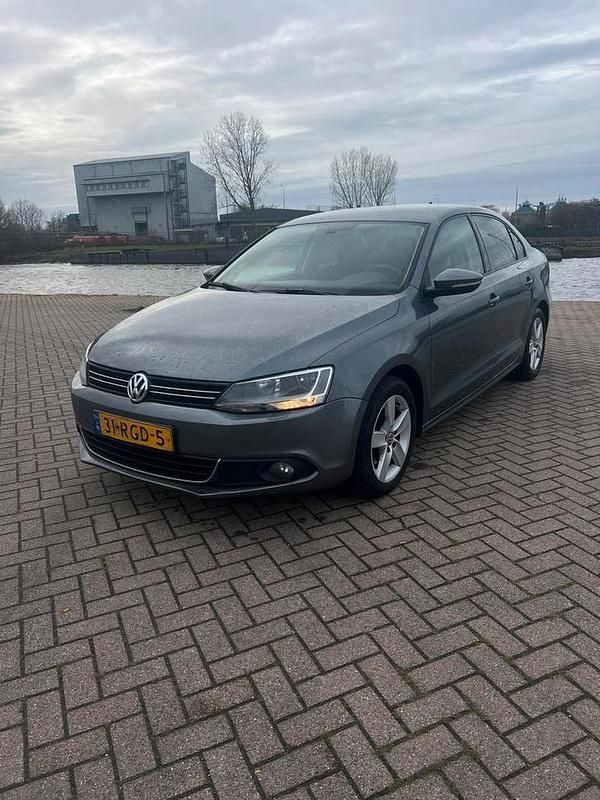 Gebruikt 2011 VW Jetta | € 4.999 (Eerlijke prijs) - Afbeelding 1/4