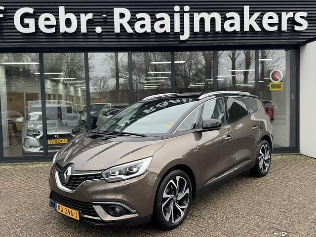 Bruin Gebruikt 2017 Renault Grand Scénic IV Bose Edition MPV | € 6.900 (Super prijs) - Afbeelding 1/4