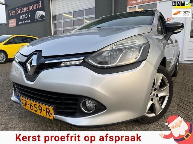Grijs Gebruikt 2015 Renault Clio GrandTour Dynamique Stationwagen | € 3.699 (Goede deal) - Afbeelding 1/4