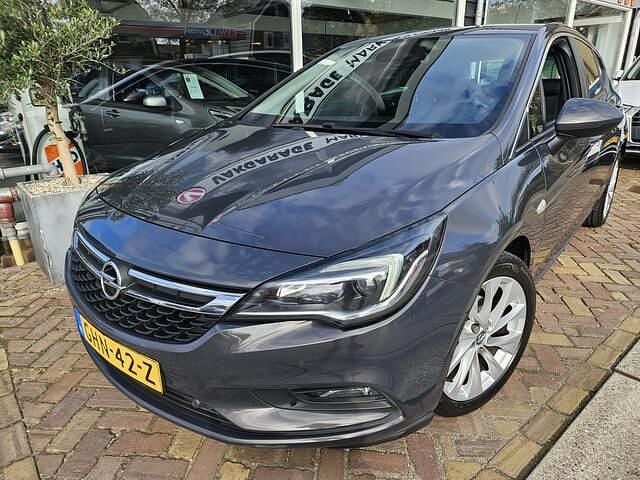 Occasion Opel Astra Innovation 125 PK (91 kW) 2016 Grijs Hatchback