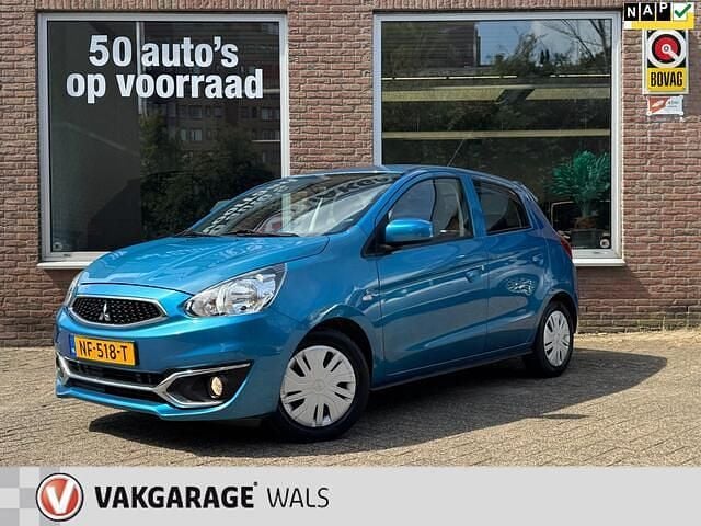 Blauw, metallic lak Gebruikt 2017 Mitsubishi Space Star Hatchback | € 6.950 (Iets duurder) - Afbeelding 1/4