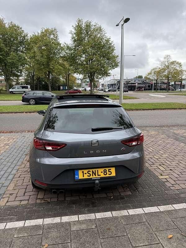 Occasion Seat Leon 179 PK (131 kW) 2013 Grijs Stationwagen