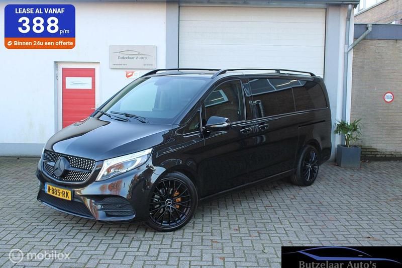 Zwart Gebruikt 2014 Mercedes V200 Avantgarde MPV | € 28.813 - Afbeelding 1/4