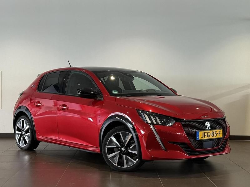 Occasion Peugeot e-208 GT 100 kW (136 PK) 2022 Rood Hatchback