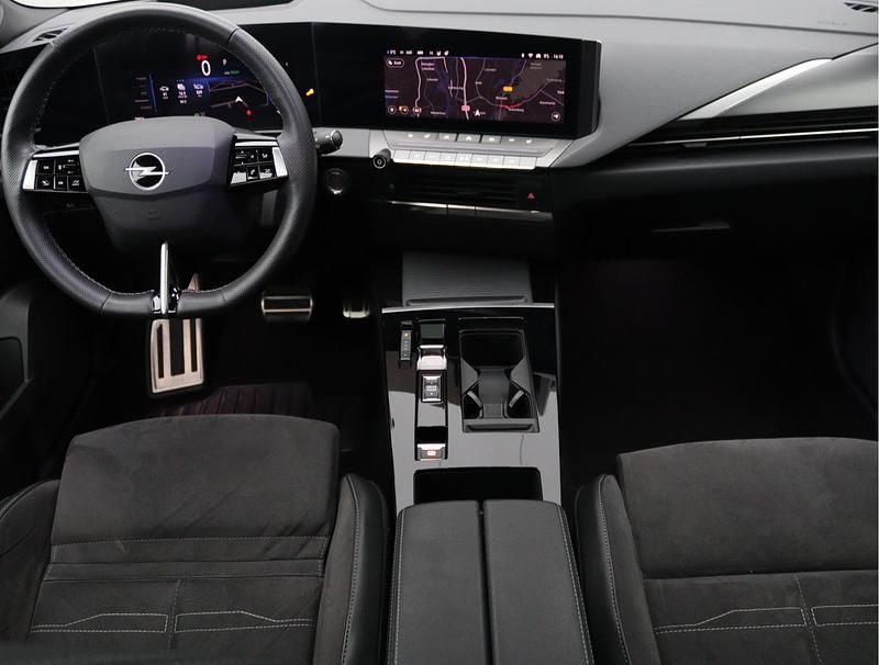 Occasion Opel Astra Ultimate 11 kW (15 PK) 2026 Wit Hatchback