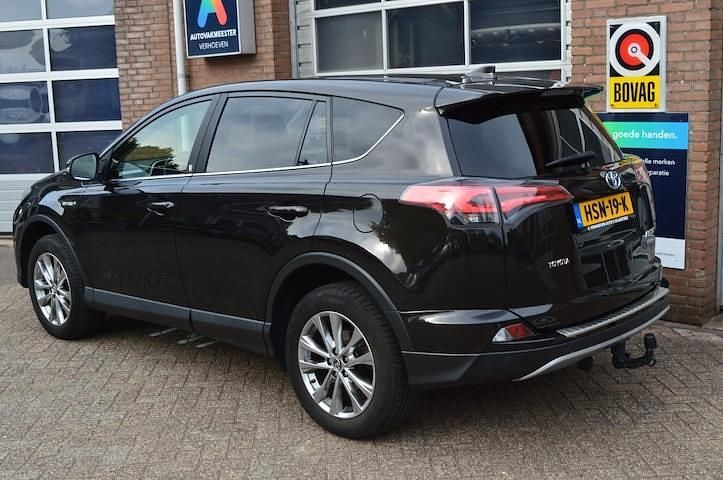 Occasion Toyota RAV4 Hybrid Executive 155 PK (114 kW) 2018 Grijs SUV