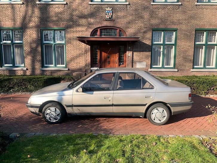 Gebruikt 1989 Peugeot 405 | € 3.950 - Afbeelding 1/4