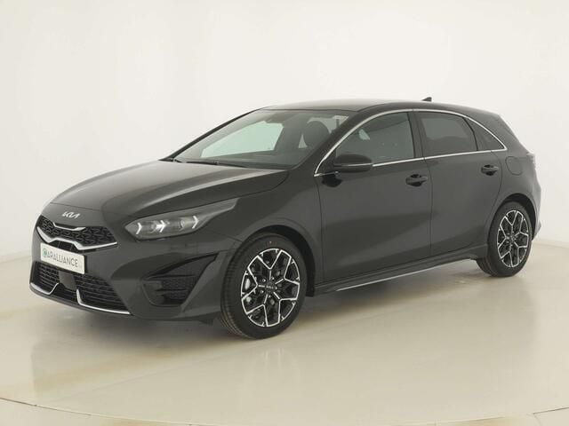 Zwart Nieuw 2024 Kia Ceed GT GT-Line Sedan | € 26.990 - Afbeelding 1/3