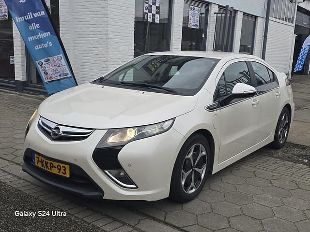 Wit Gebruikt 2013 Opel Ampera Hatchback | € 5.999 (Eerlijke prijs) - Afbeelding 1/4