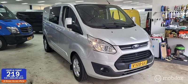 Zilver Gebruikt 2017 Ford Transit Custom Limited | € 15.718 - Afbeelding 1/4