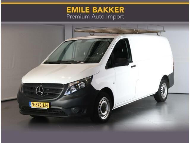 Wit Gebruikt 2018 Mercedes Vito MPV | € 11.950 (Super prijs) - Afbeelding 1/4