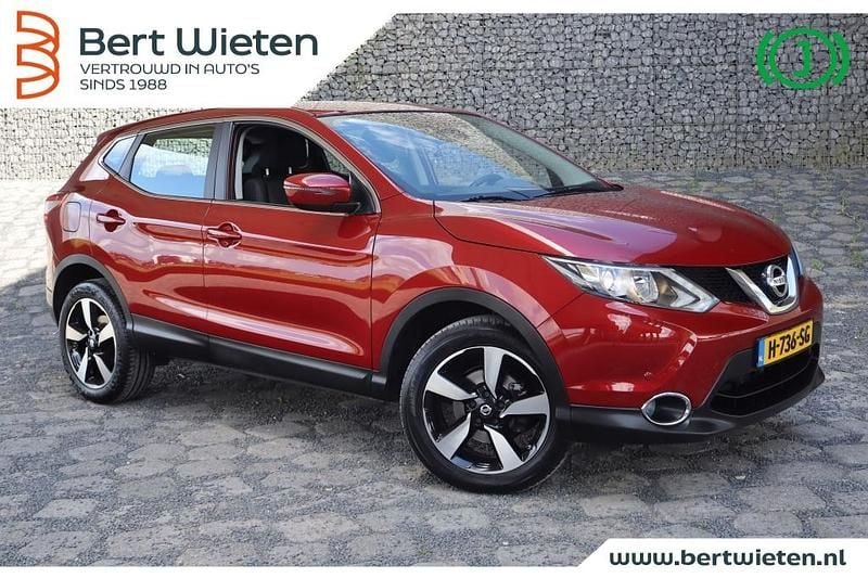 Rood Gebruikt 2015 Nissan Qashqai SUV | € 13.735 (Goede deal) - Afbeelding 1/3