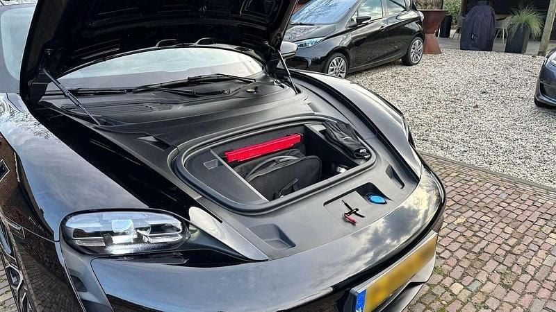 Occasion Porsche Taycan Cross Turismo 280 kW (381 PK) 2022 Zwart Stationwagen