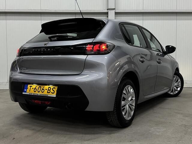 Occasion Peugeot 208 Active 75 PK (55 kW) 2023 Grijs (metallic) Hatchback